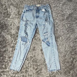 Never worn Garage light blue mom jeans